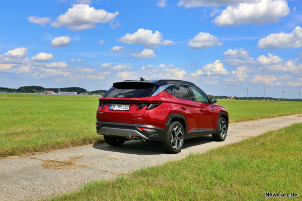 Hyundai Tucson schräg hinten rechts