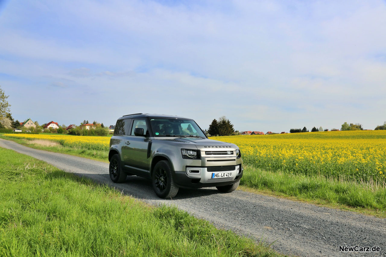 Land Rover Defender 90