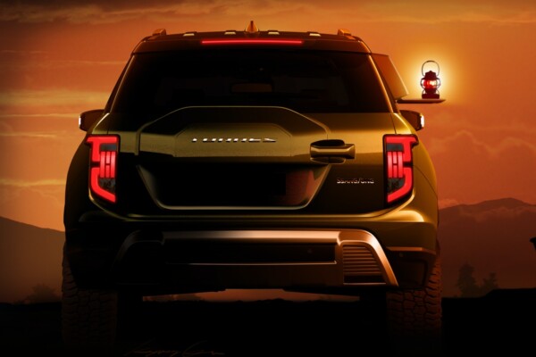 SsangYong Torres Heck Teaser