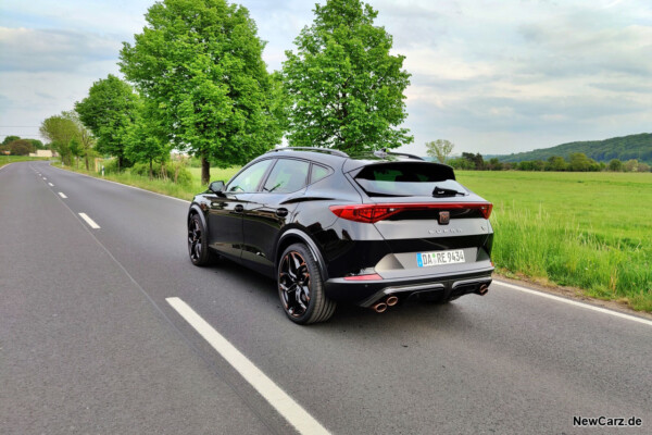 Cupra Formentor VZ5 schräg hinten links