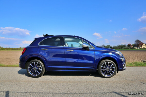 Fiat 500X Yacht Club Capri Seite