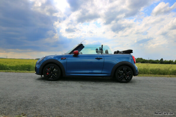 Mini John Cooper Works Cabrio Seite