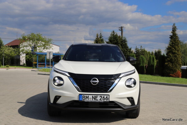 Nissan Juke Hybrid Front