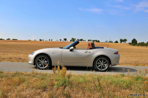 Mazda MX-5 Kinenbi Seite