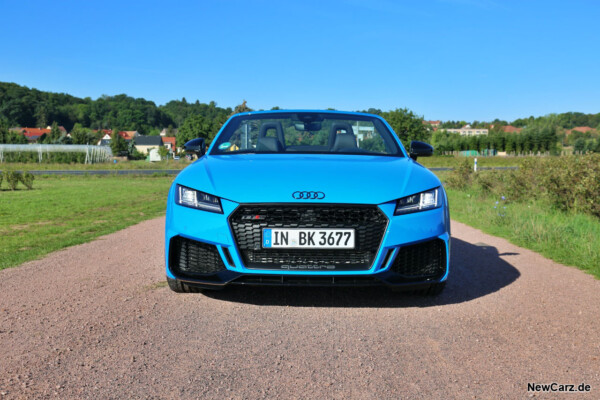 Audi TT RS Roadster Front