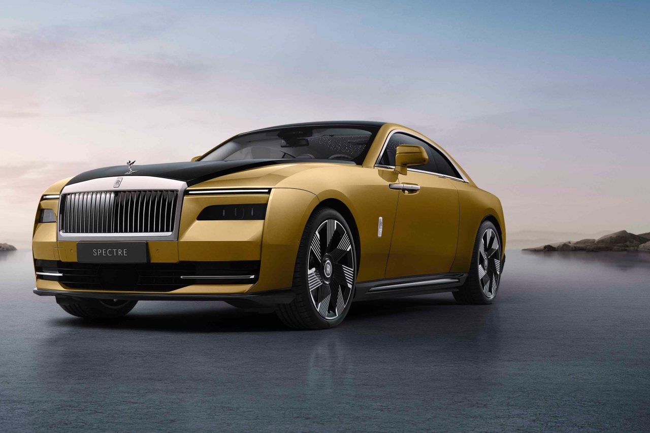 Rolls-Royce Spectre – Das erste Elektro-Auto der Marke