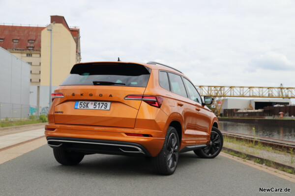 Skoda Karo Facelift schräg hinten rechts