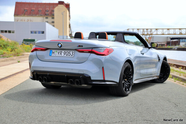 BMW M4 Competition Cabrio offen