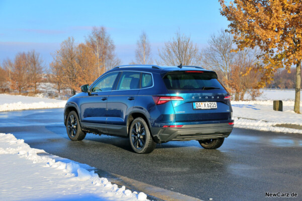 Skoda Karoq Facelift schräg hinten links