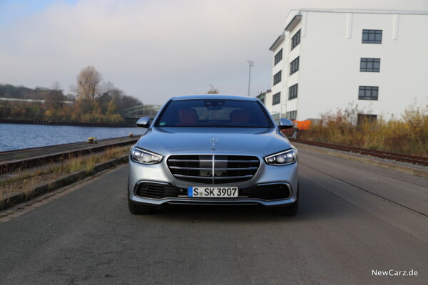 Mercedes-Benz S 580 Front