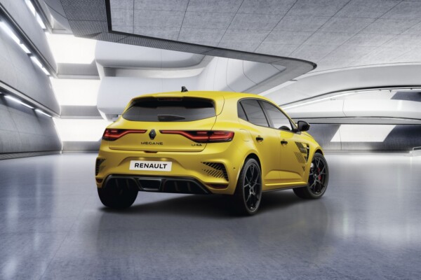 Renault Megane R.S. Ultime schräg hinten rechts