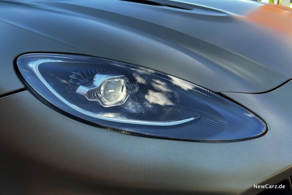 Aston Martin LED-Scheinwerfer