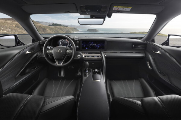 Das neues Lexus LC500 Cockpit: Ein Blick auf das Interieur