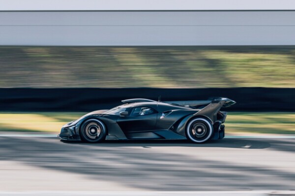 Bugatti Bolide on track