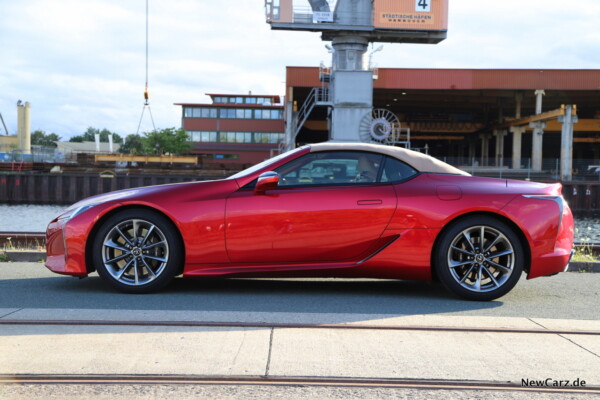 Lexus LC 500 Cabrio Seite