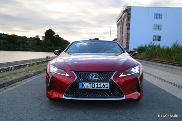 Lexus LC 500 Cabrio Front