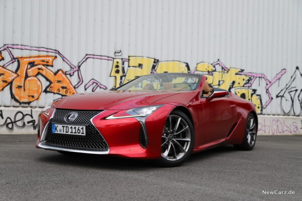 Lexus LC 500 Cabrio rot