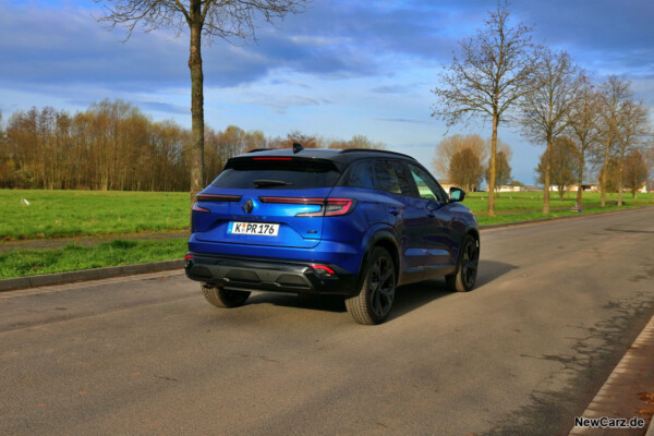 Renault Austral schräg hinten rechts