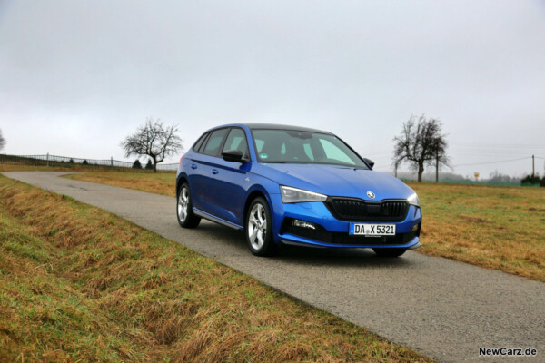 Skoda Scala Monte Carlo schräg vorne rechts