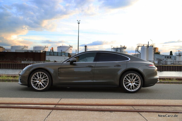 Porsche Panamera Turbo S Seitenansicht