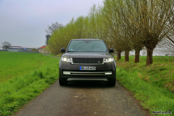 Range Rover D350 Front mit Licht