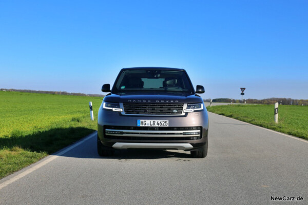 Range Rover D350 Front