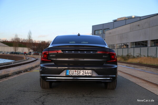 Volvo S90 Facelift Heck