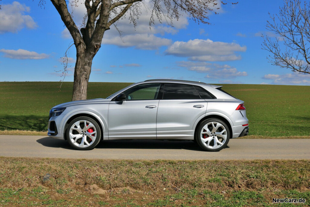 Audi RS Q8 Seite