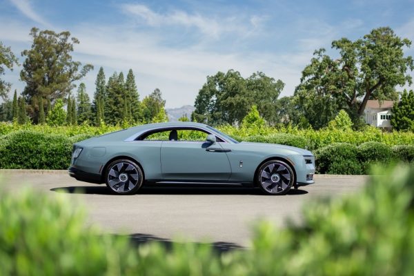 Rolls-Royce Spectre Seitenansicht