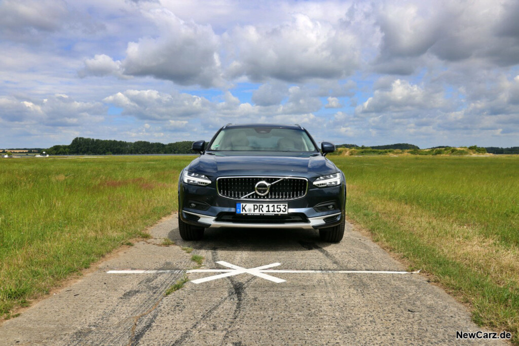 Volvo V90 Cross Country