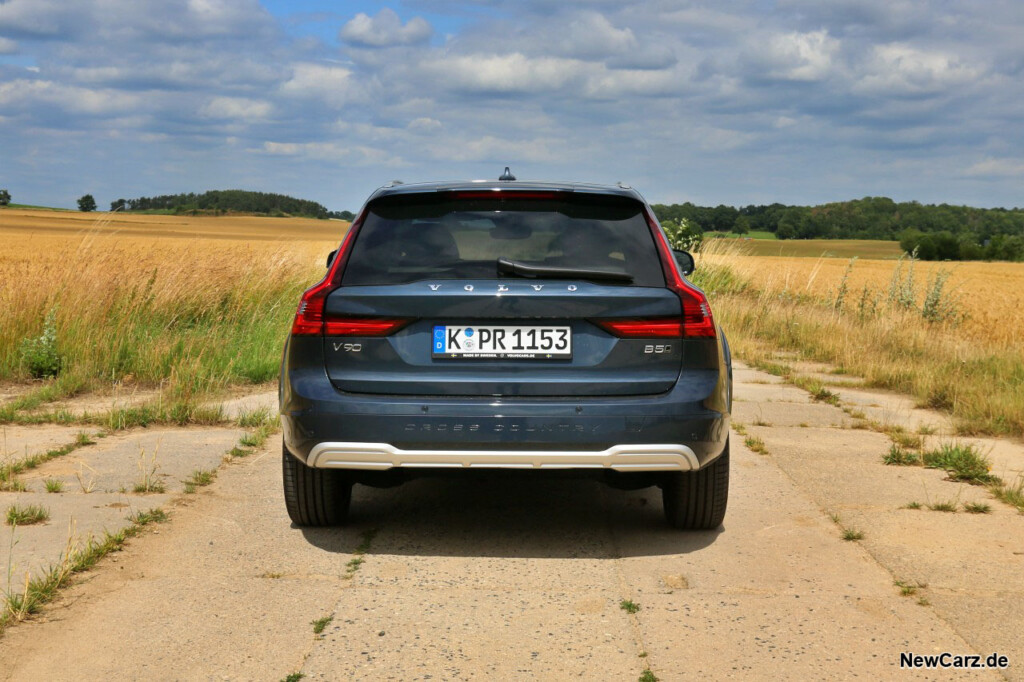 Volvo V90 Cross Country Heck