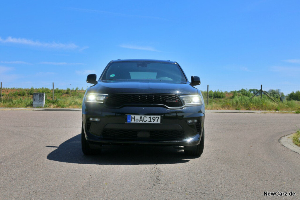 Dodge Durango GT Front