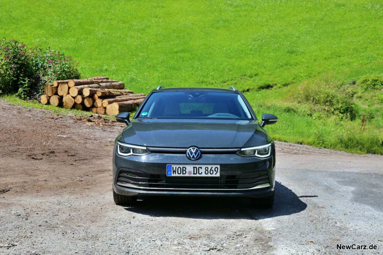 VW Golf Variant TDI Front