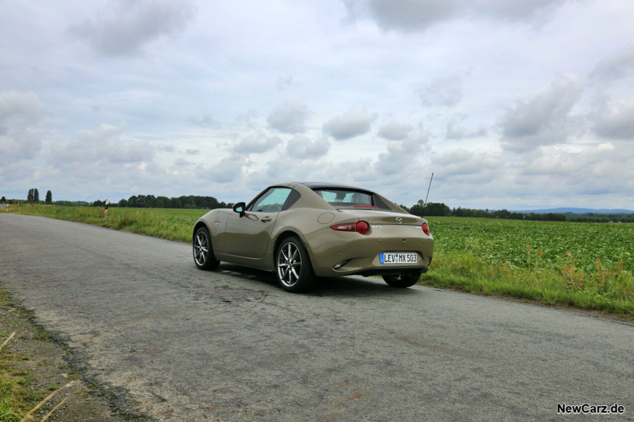 Mazda MX-5 RF schräg hinten links