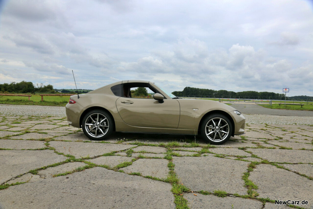 Mazda MX-5 RF geschlossen