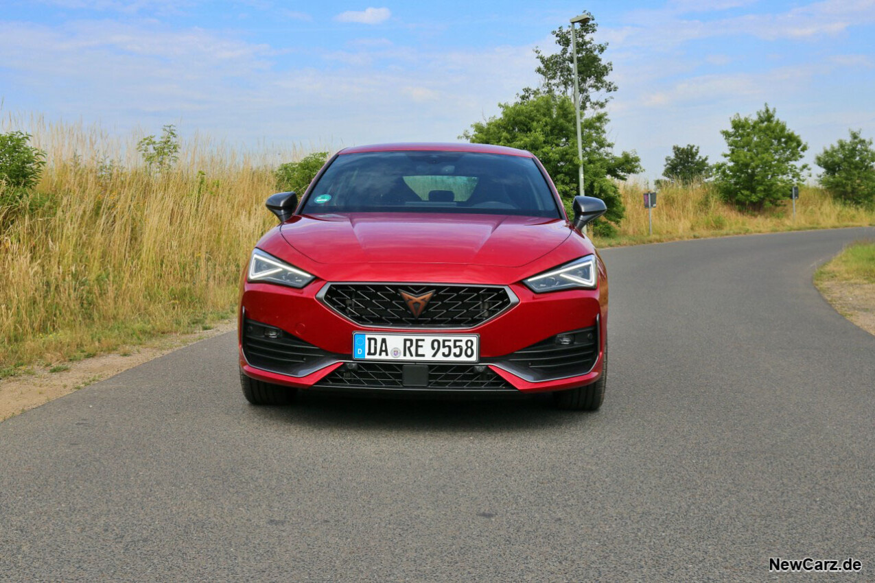 Cupra Leon 1.5 eTSI Front