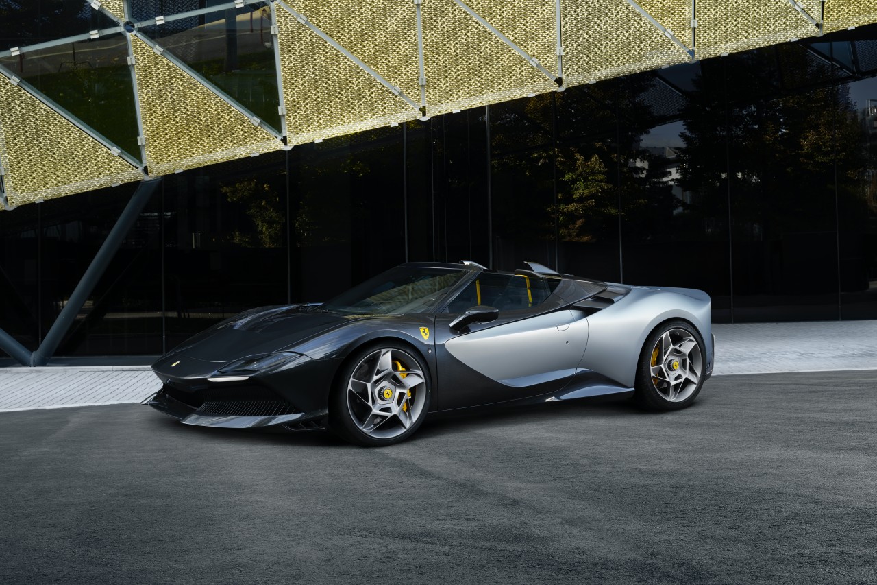 FERRARI SP-8 – Das neueste One-Off-Modell aus Maranello