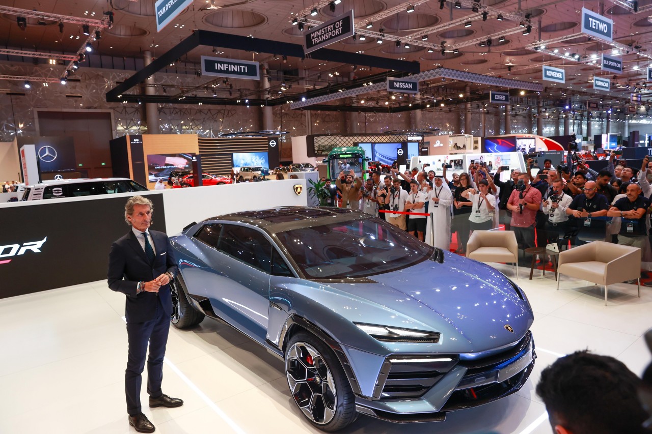 Lamborghini Revuelto und Lanzador – Weltpremiere in Katar