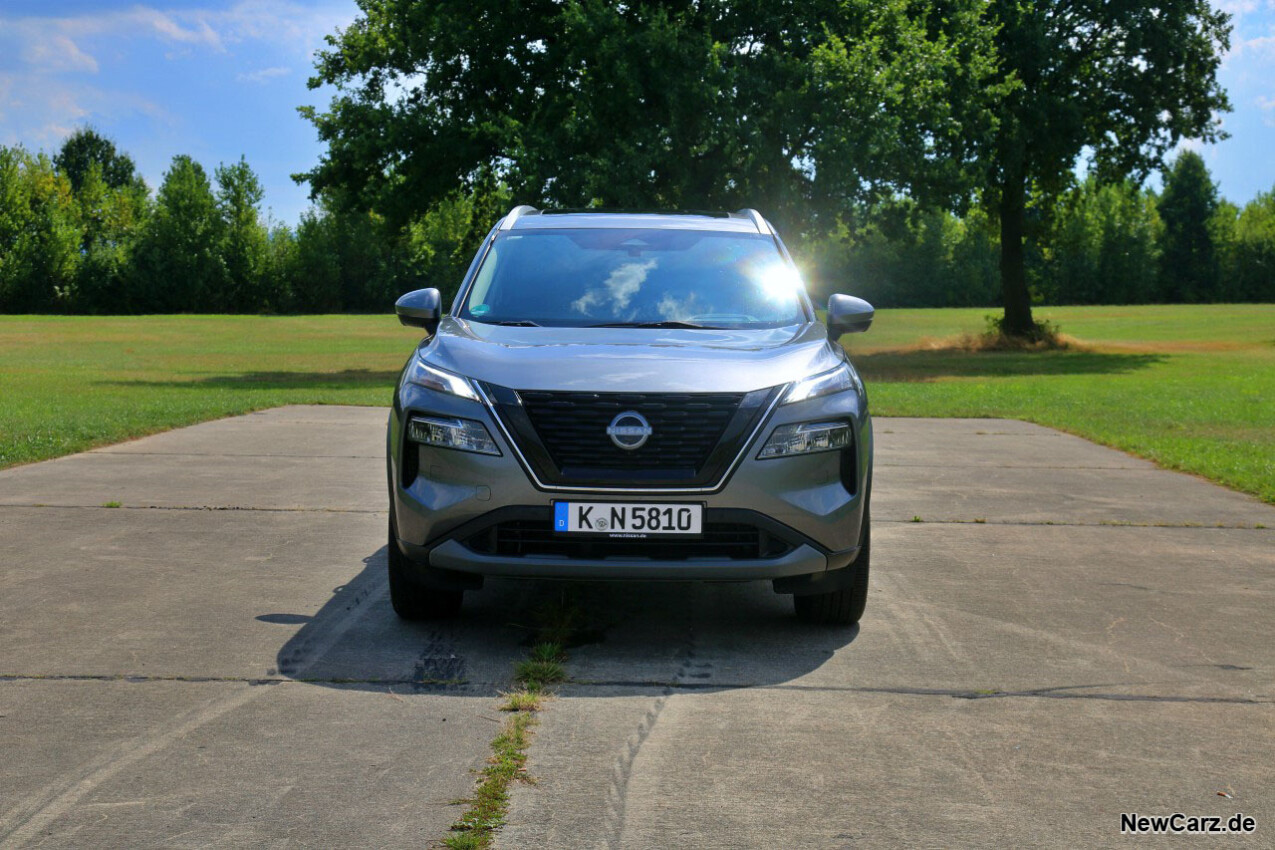 Nissan X-Trail vorne