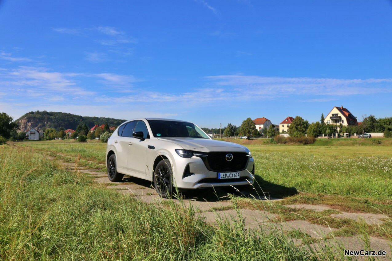 Mazda CX-60 Diesel schräg vorne rechts