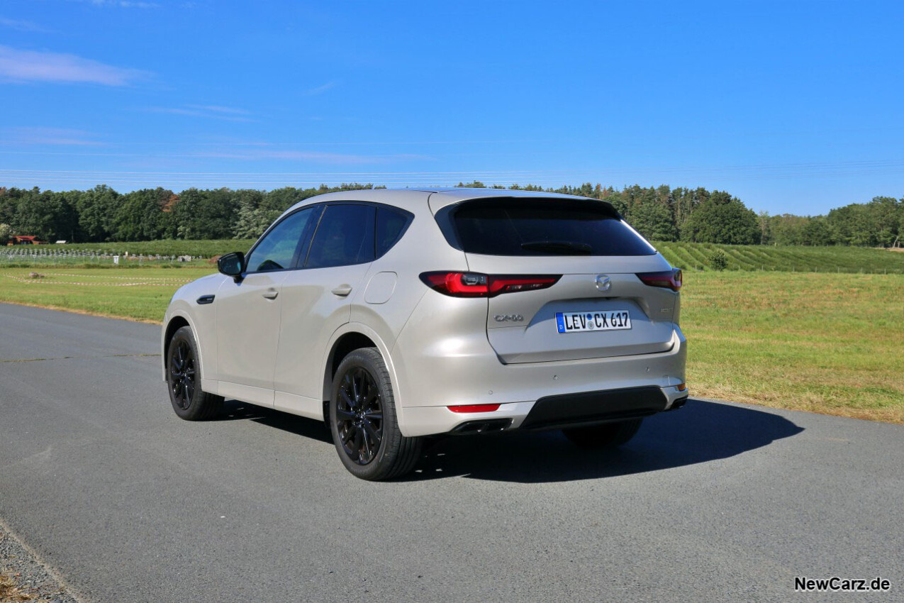 Mazda CX-60 Diesel schräg hinten links