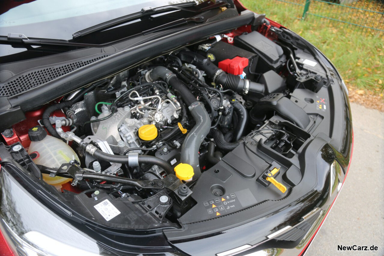 Renault Captur Mild Hybrid 140 Motorraum