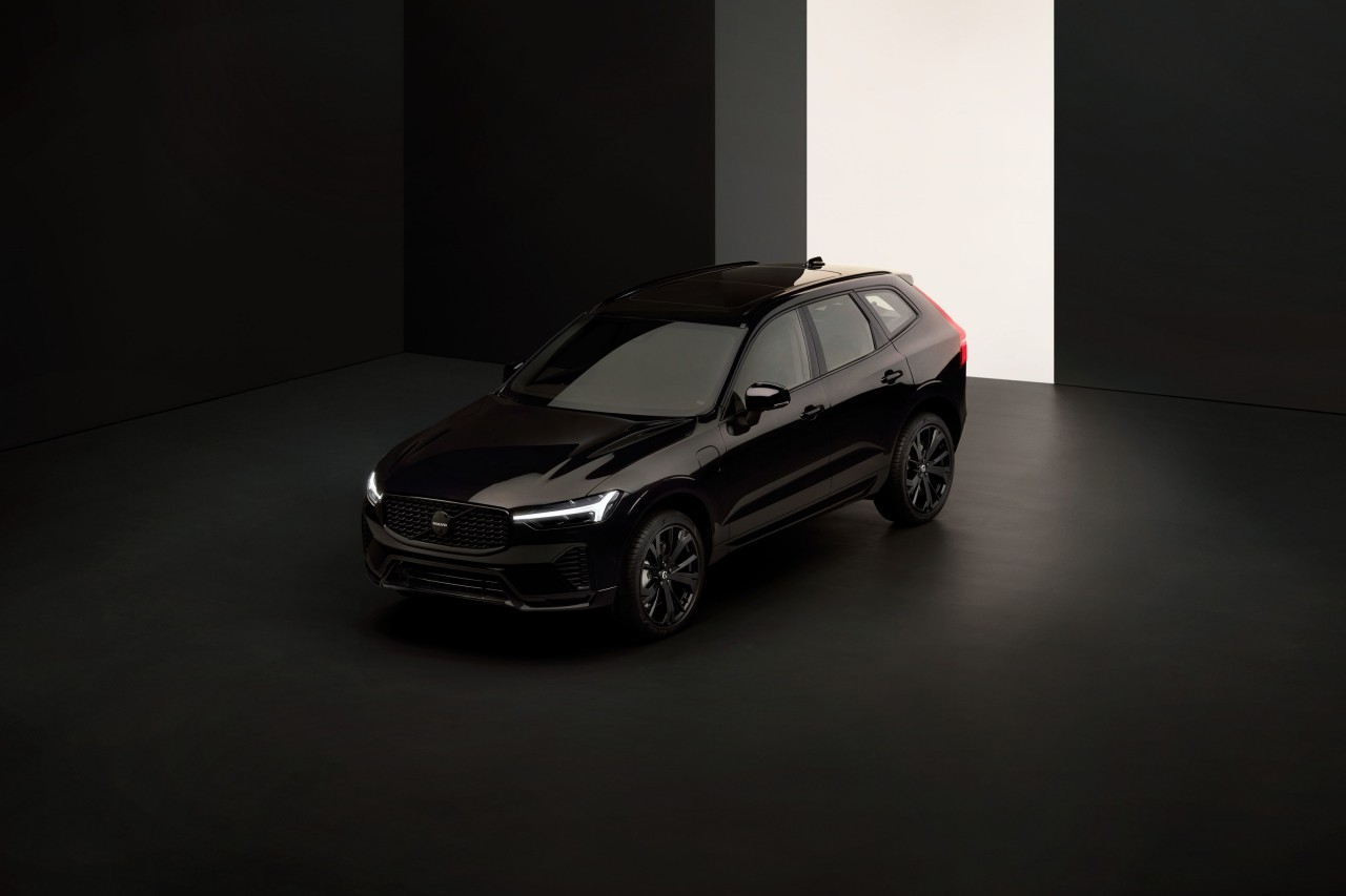 Volvo-XC60-Black-Edition-Dunkle-Energie-aus-Schweden