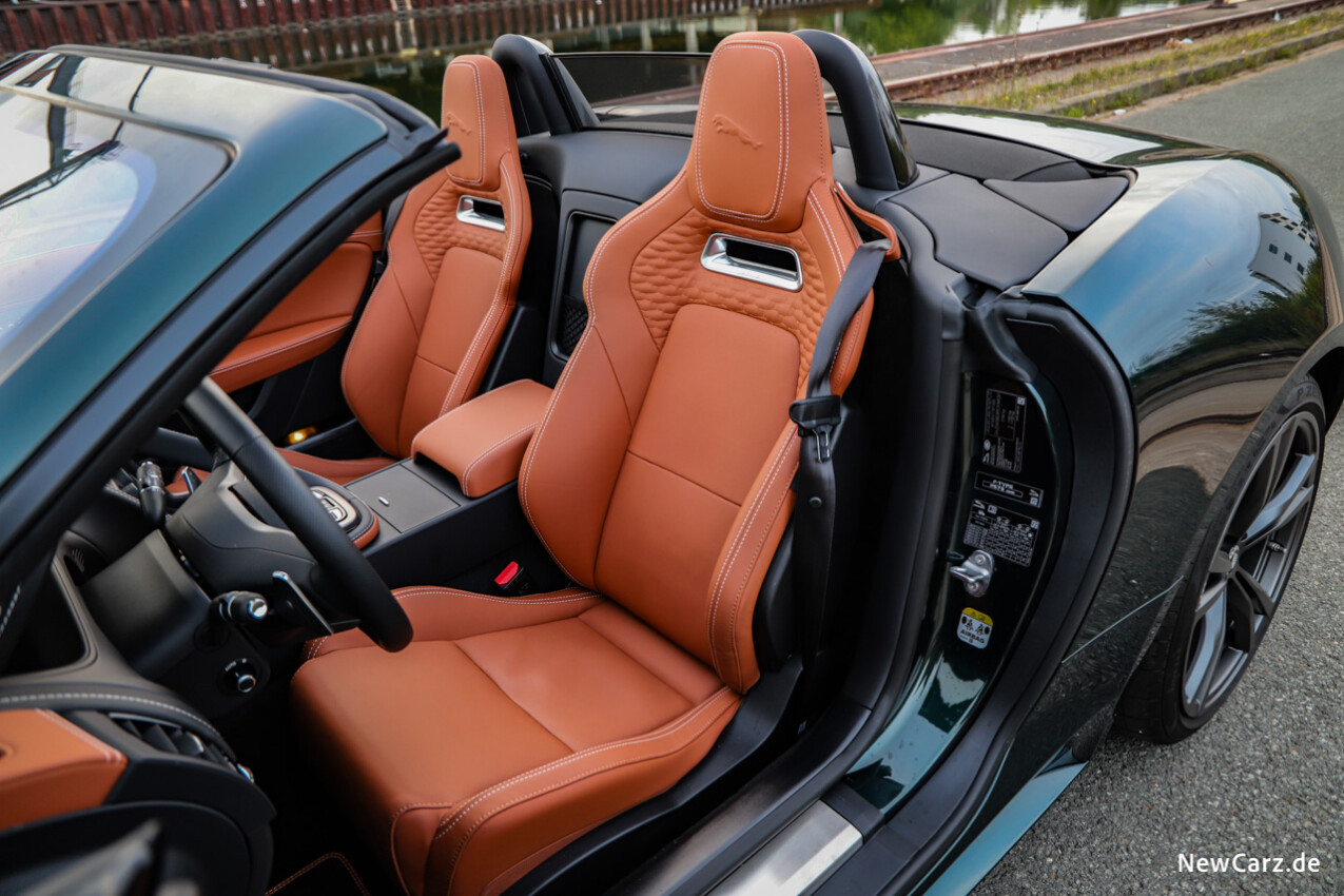 Jaguar F-Type R75 Sitze