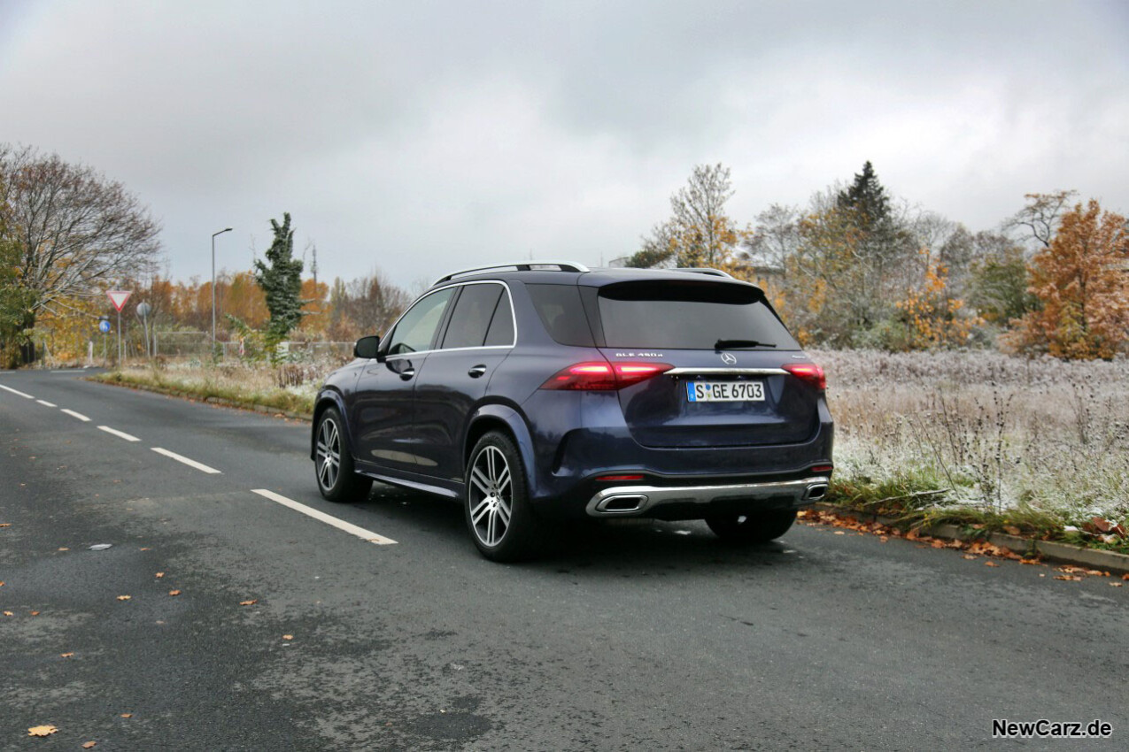 Mercedes-Benz GLE 450d 4Matic schräg hinten links