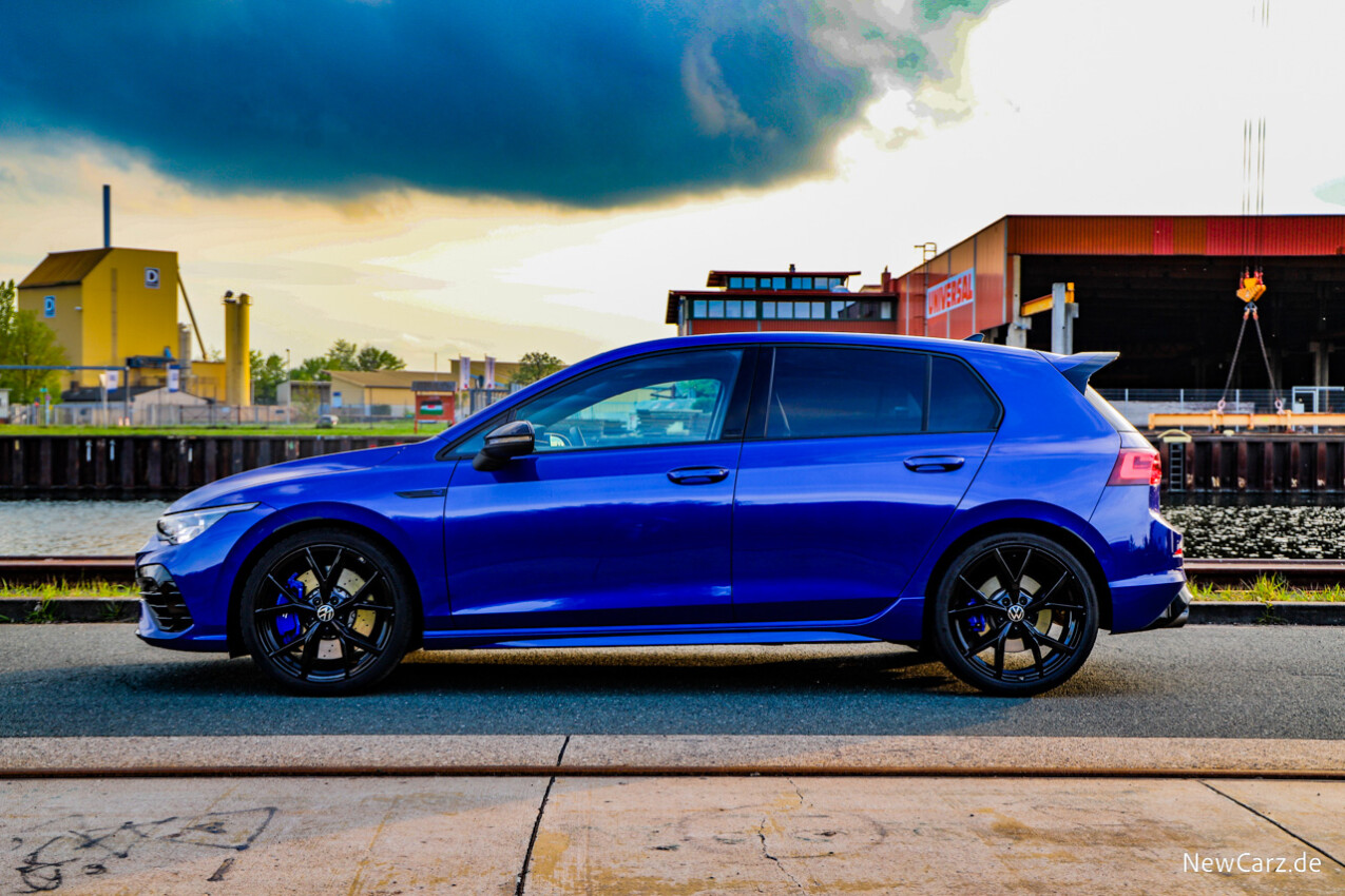 VW Golf R 20 Years Seite