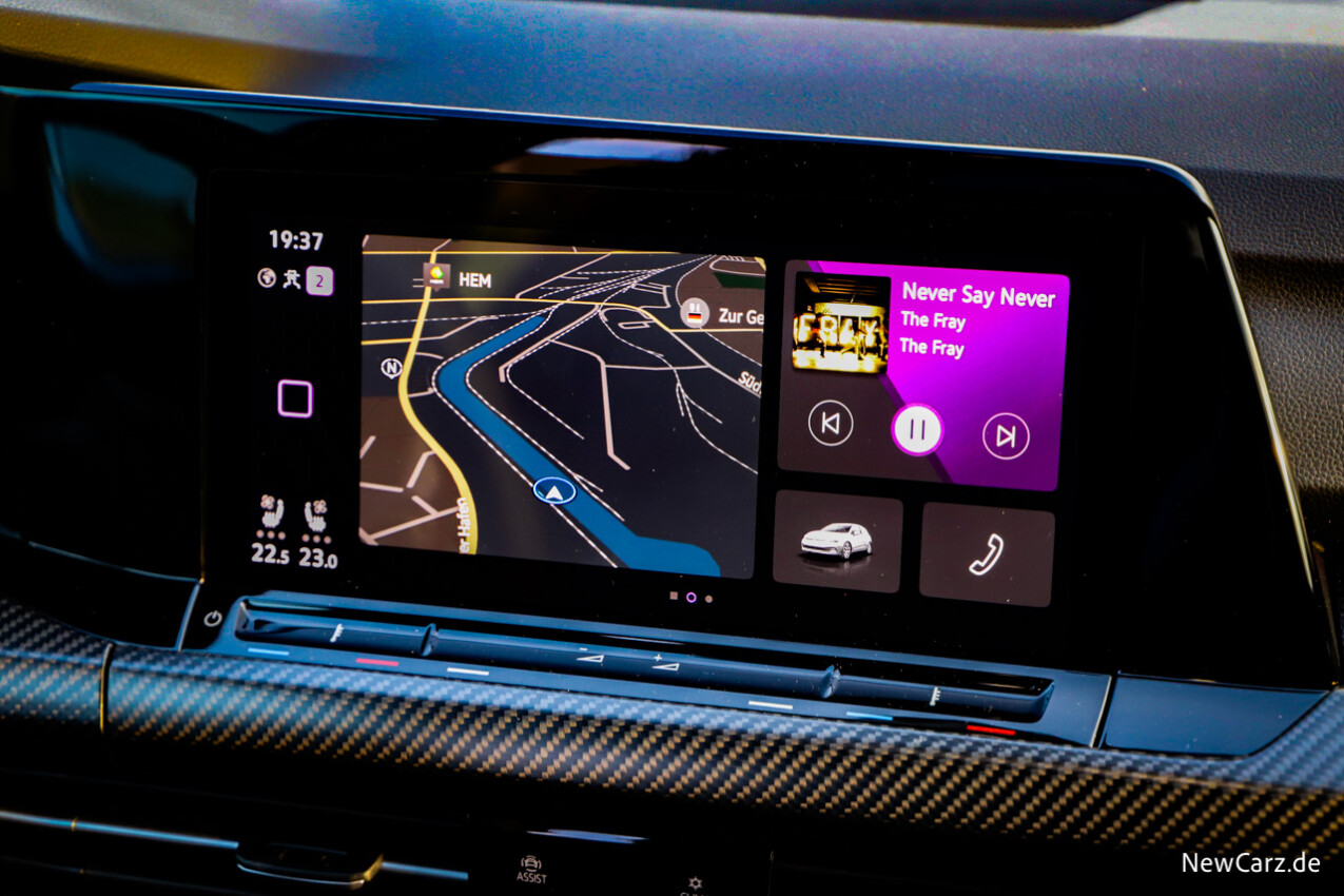 VW Golf R 20 Years Infotainment