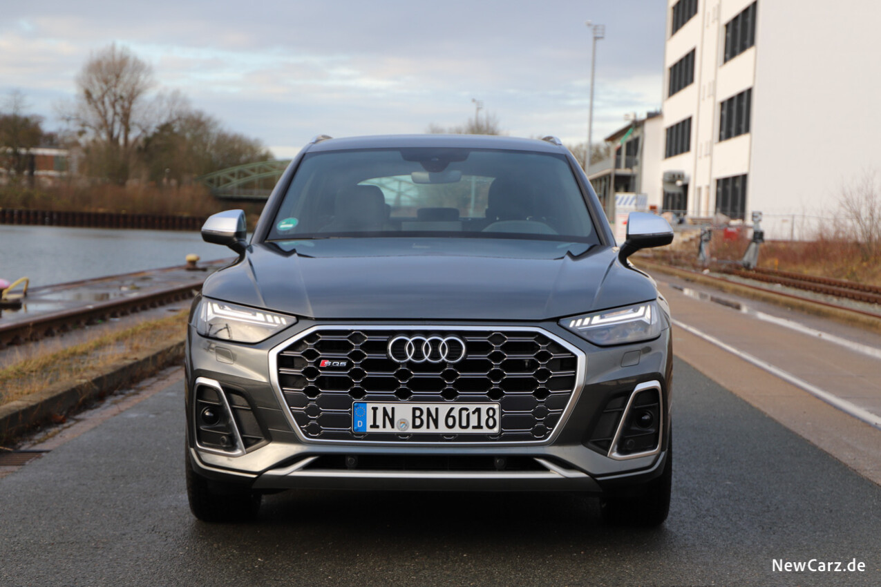 Audi SQ5 TDI Front