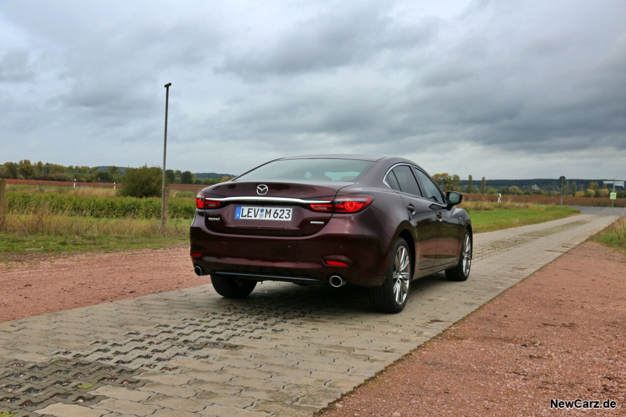 Mazda6 20th Anniversary schräg hinten rechts