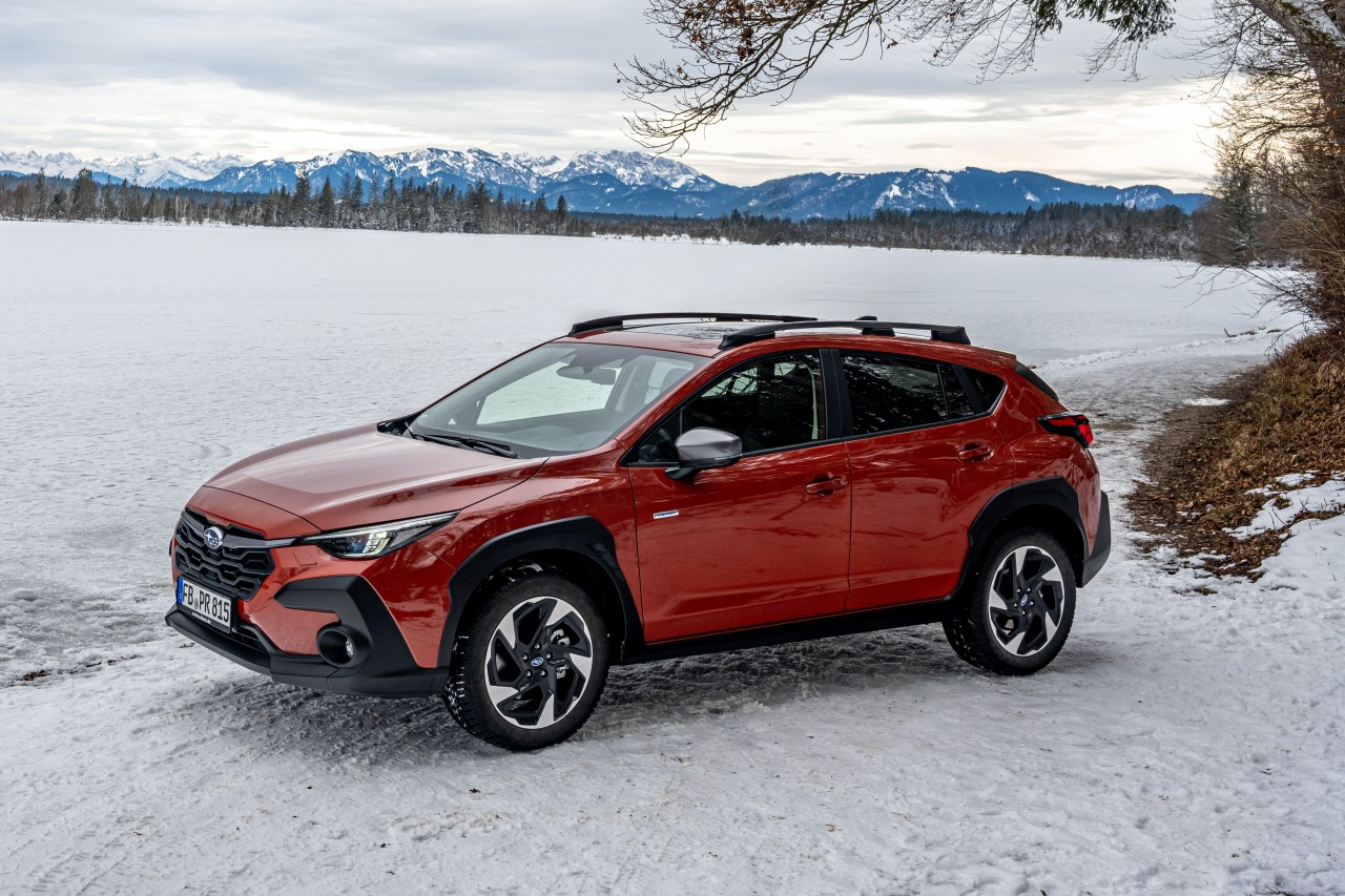 Subaru Crosstrek in snow